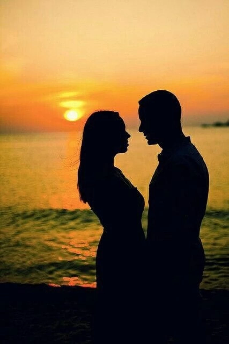 Entre o Desejo e o Mistério: Ter ou Não Intimidade no Primeiro Encontro?